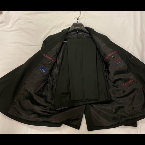 Men’s Black Slim Fit Suit - Picture 4 of 8